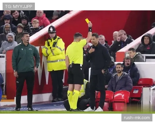 沙利逊闪耀英超赛场，助球队实现逆转胜利