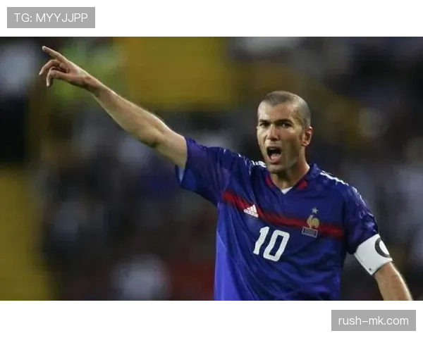 齐达内坐镇中场核心，重塑战术格局引关注