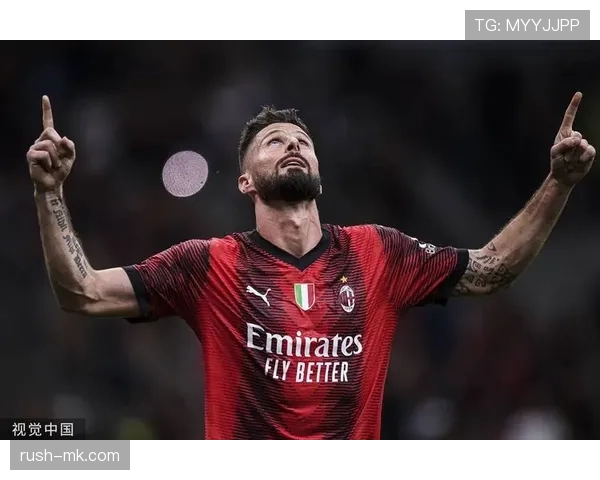 马尔蒂尼技术风格解析:防守稳健与战术意识的典范 马尔蒂尼技术风格解析:防守稳健与战术意识的典范